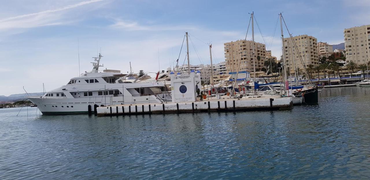 Puerto Estepona Exteriör bild