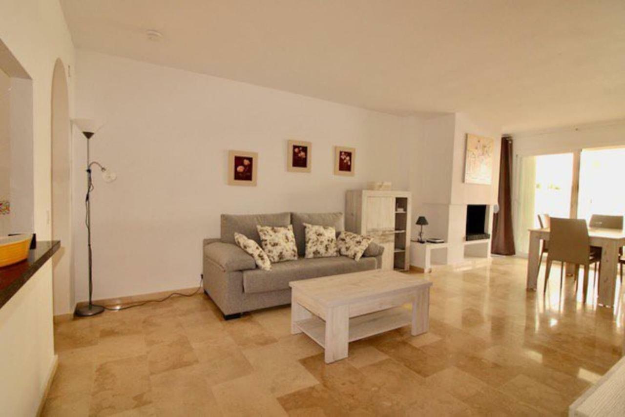 Puerto Estepona Exteriör bild