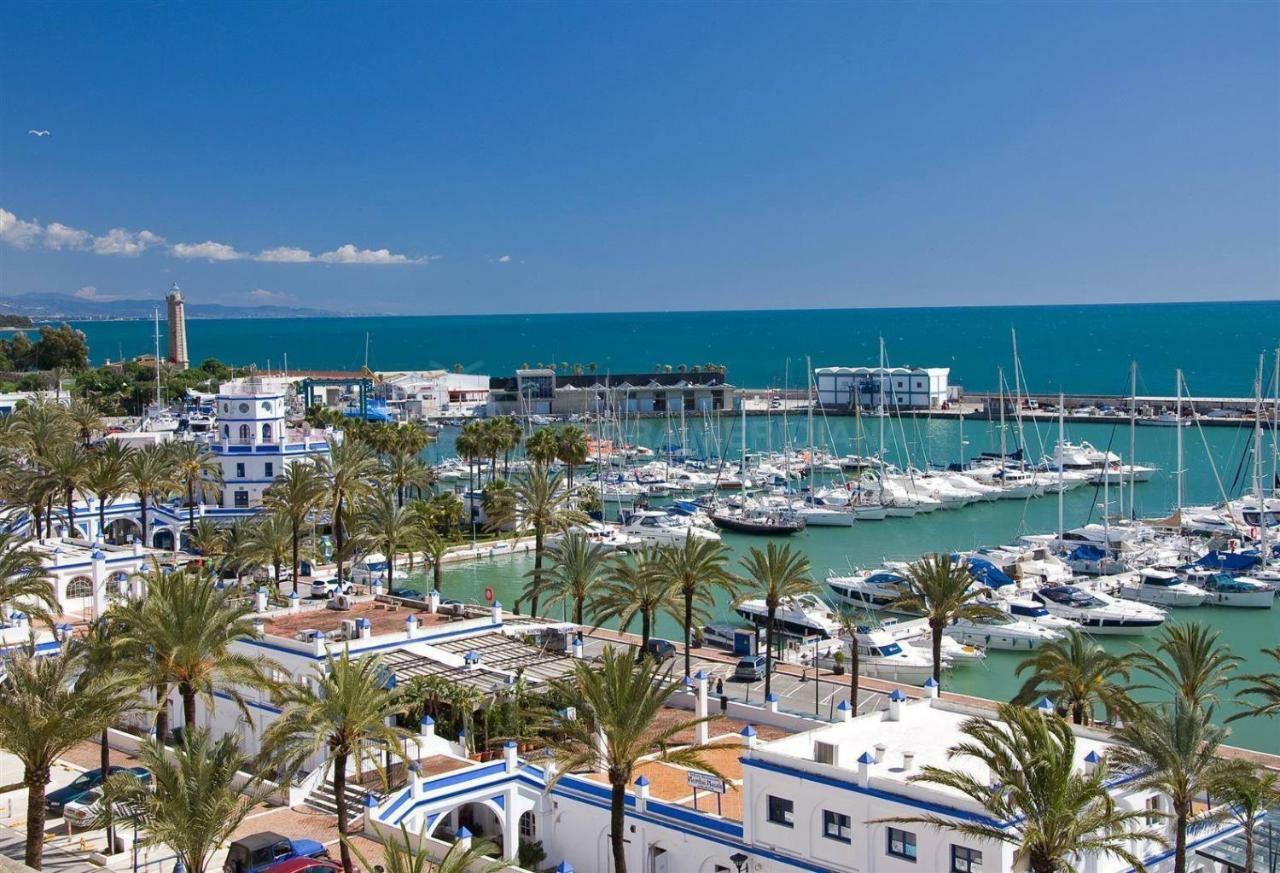 Puerto Estepona Exteriör bild
