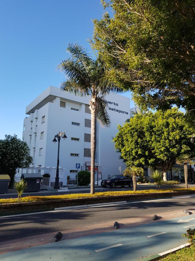 Puerto Estepona Exteriör bild